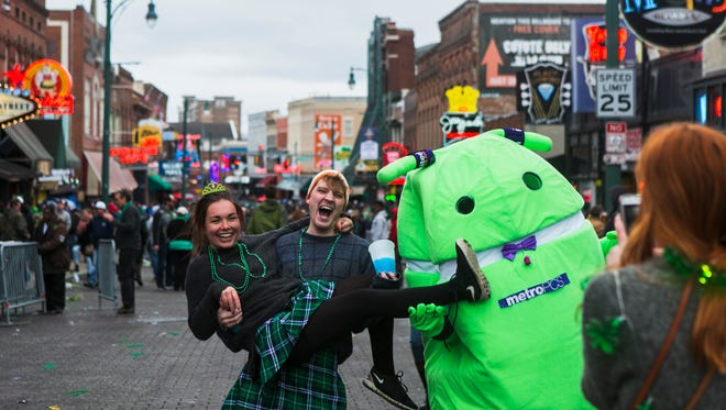 Scenes from the 2017 edition of the Silky O' Sullivan Beale Street St. Patrick's Day Parade.