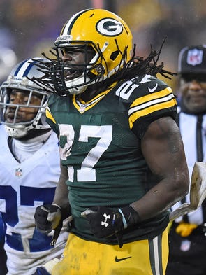 Green Bay Packers running back Eddie Lacy (27) celebrates