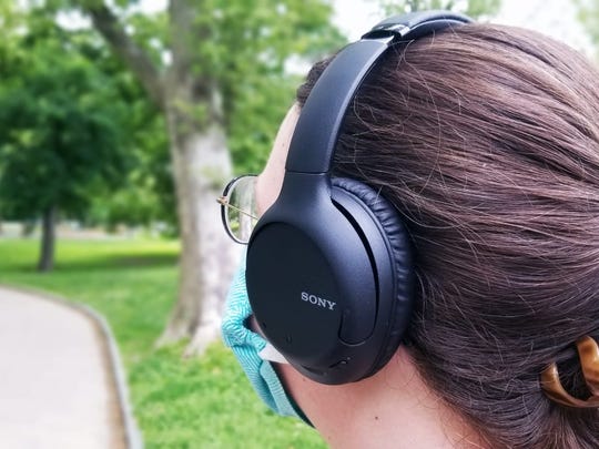Sony WH-CH710N Headphones Review