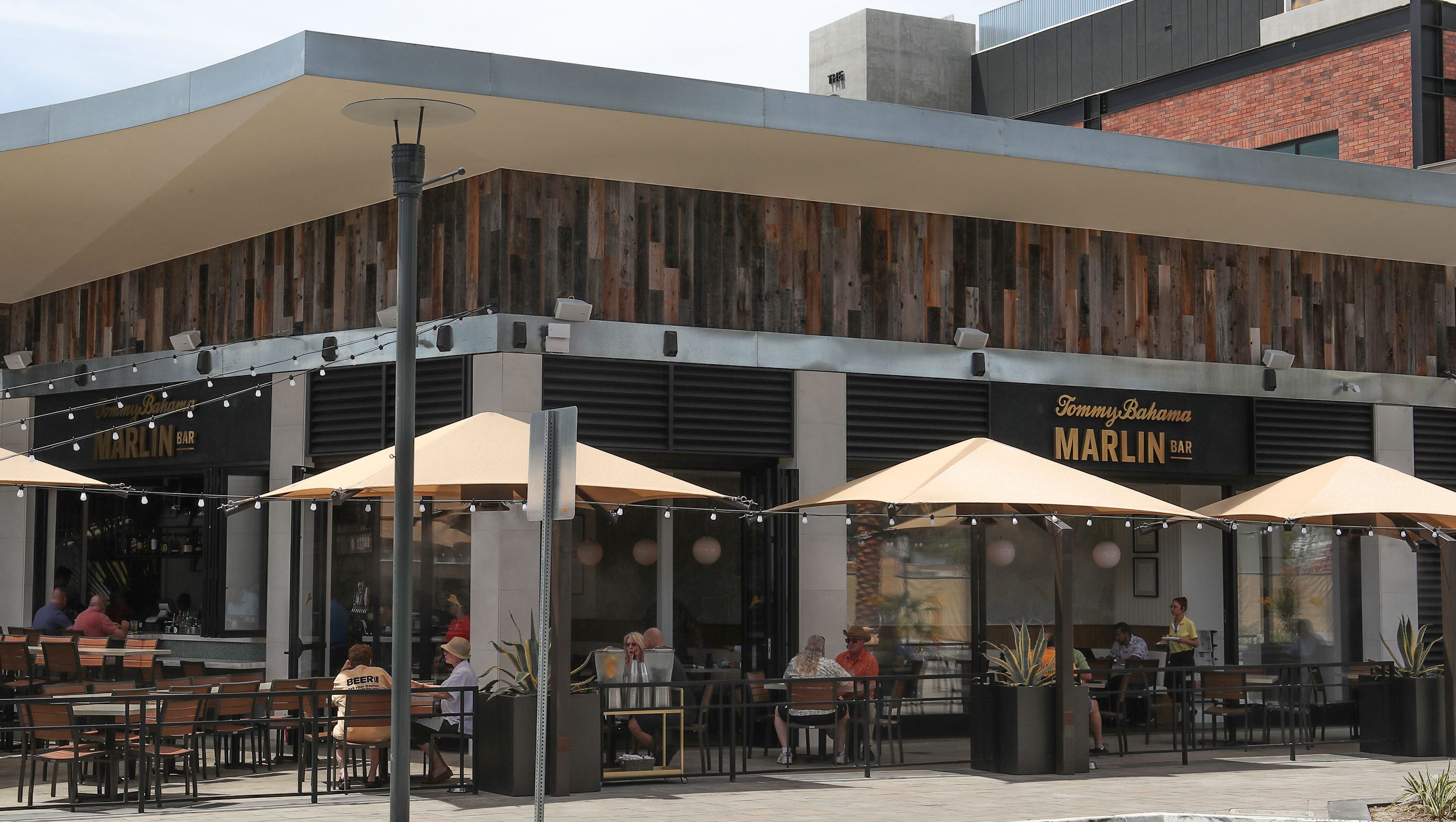 Tommy Bahama Marlin Bar Town Square Las Vegas | atelier-yuwa.ciao.jp