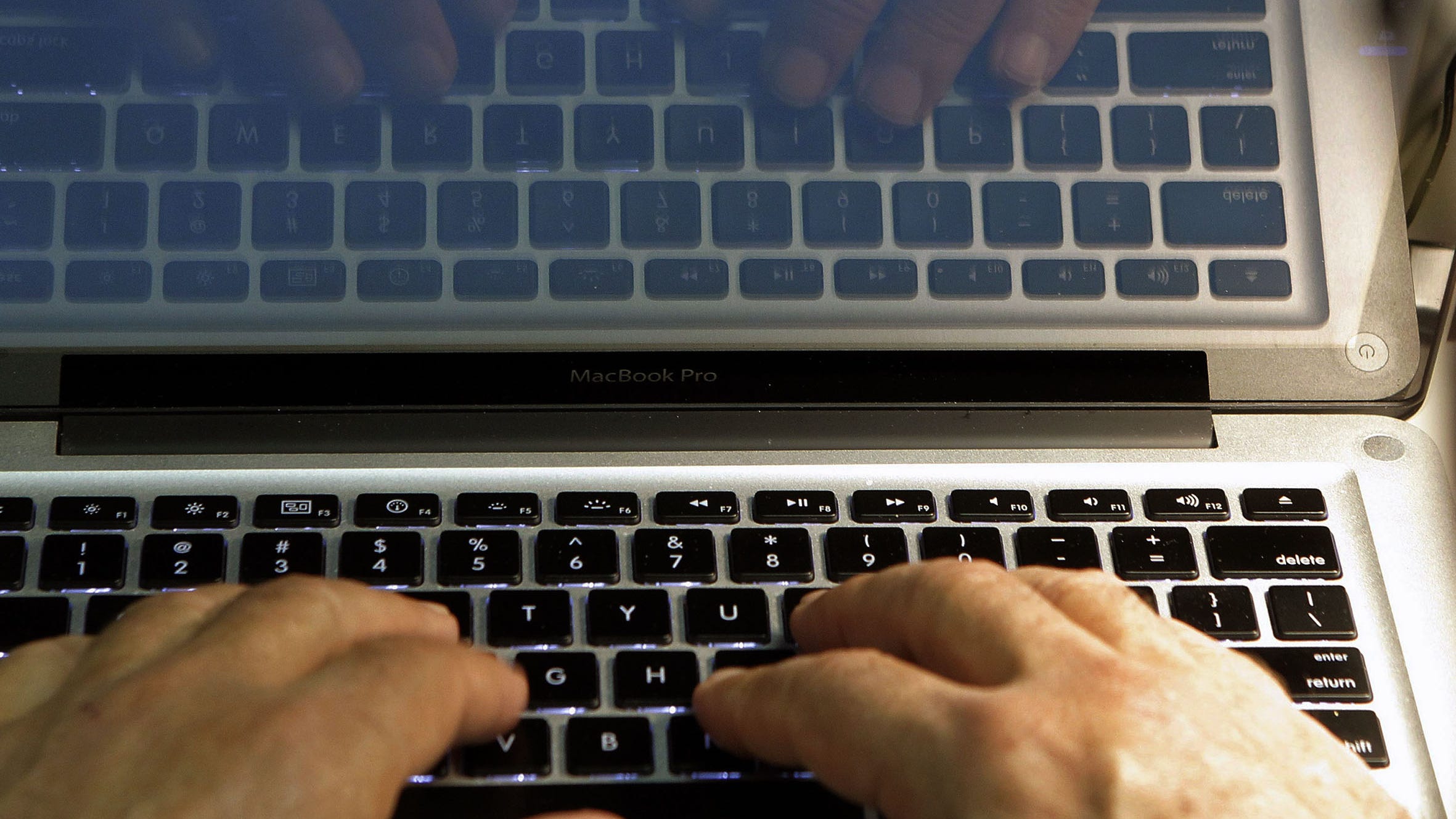 How police investigators are catching paedophiles online