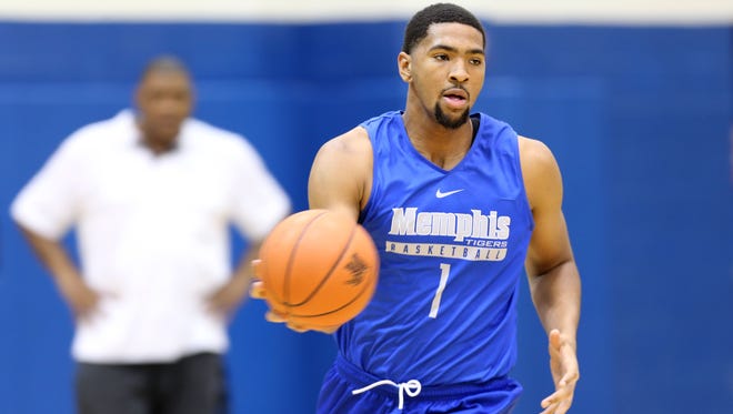 University of Memphis sophomore forward Dedric Lawson was the only freshman in the country last season with at least 500 points, 300 rebounds, 60 assists, 50 blocked shots and 20 three-pointers made.