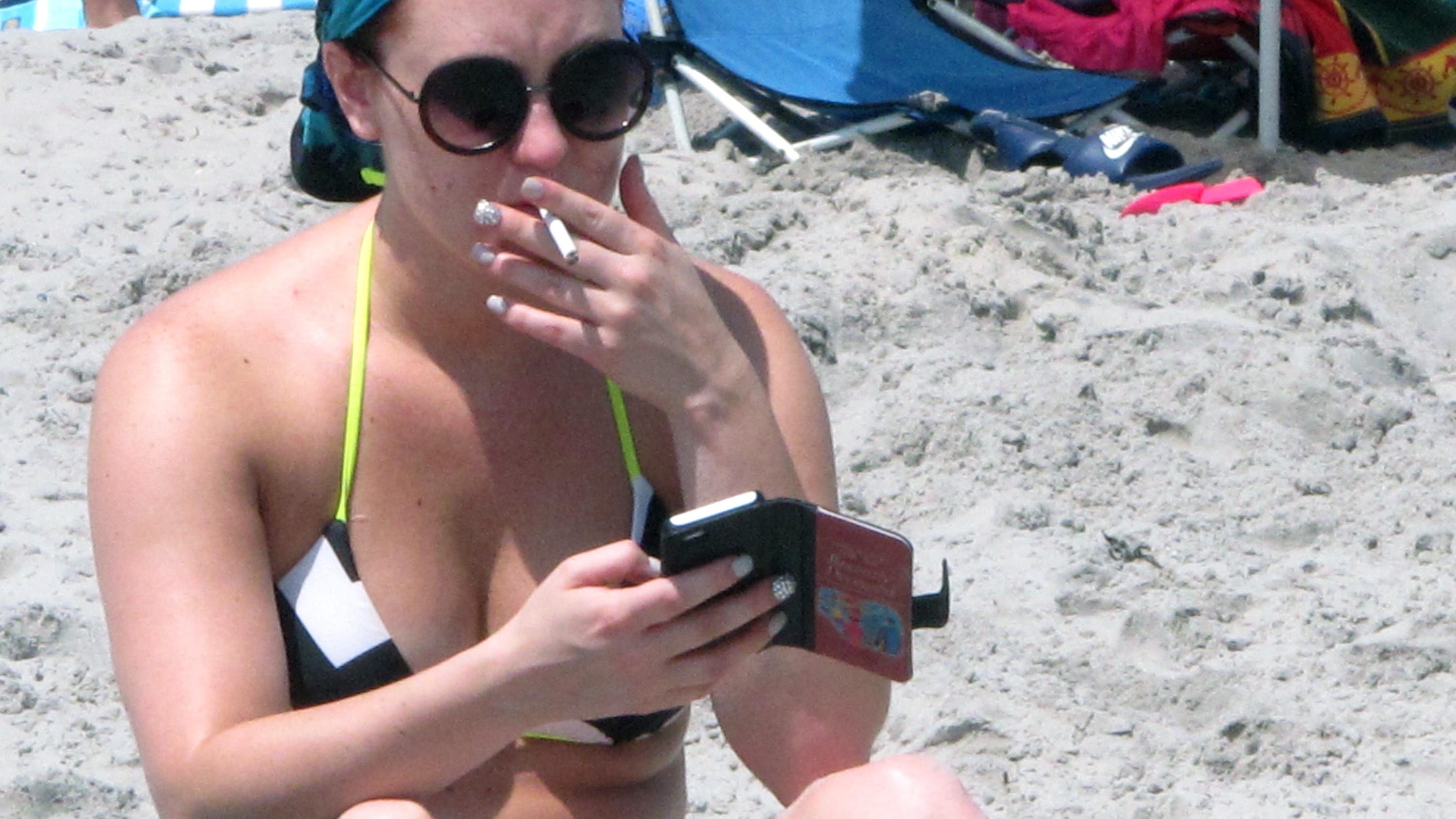 New Jersey may ban smoking on all beaches