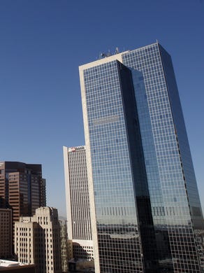 U S Bank Highrise In Downtown Phoenix Sells For Almost 93 Million