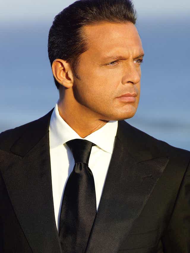 9 17 10 Essential Luis Miguel Songs Playing Phoenix