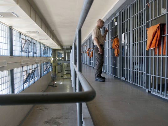 arizona correctional officers