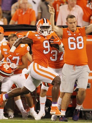 Clemson's Travis Etienne gets loose for a touchdown against Georgia Tech.