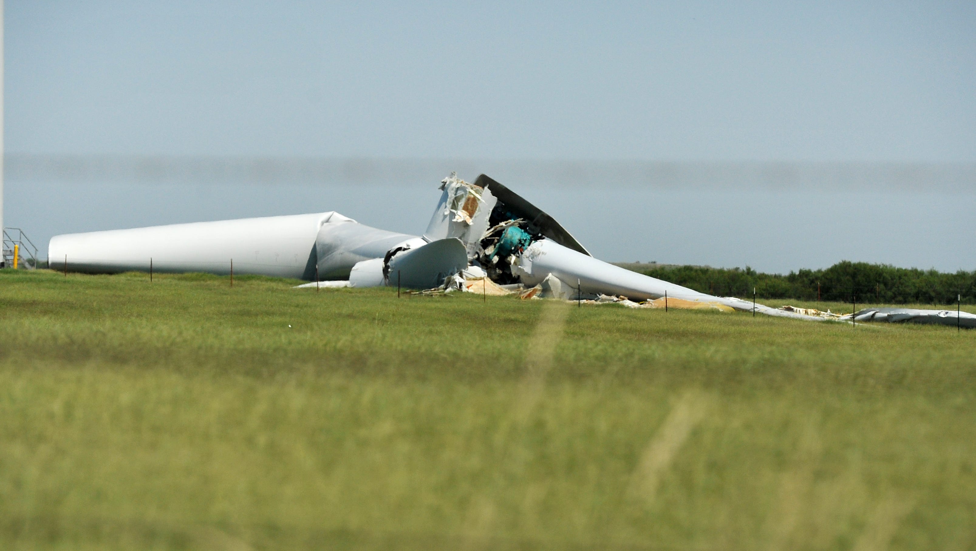 Process of investigating turbine collapse to take weeks
