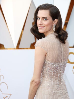 'Get Out' star Allison Williams hit the Oscar red carpet early.