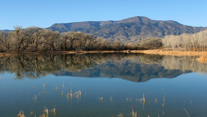 Dead Horse Ranch State Park boasts 20 acres of lagoons and a network of trails, making it a popular destination for anglers, picnickers, birders, hikers and bikers.