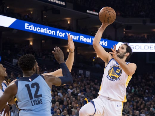 Omri Casspi (18), who signed with the Memphis Grizzlies