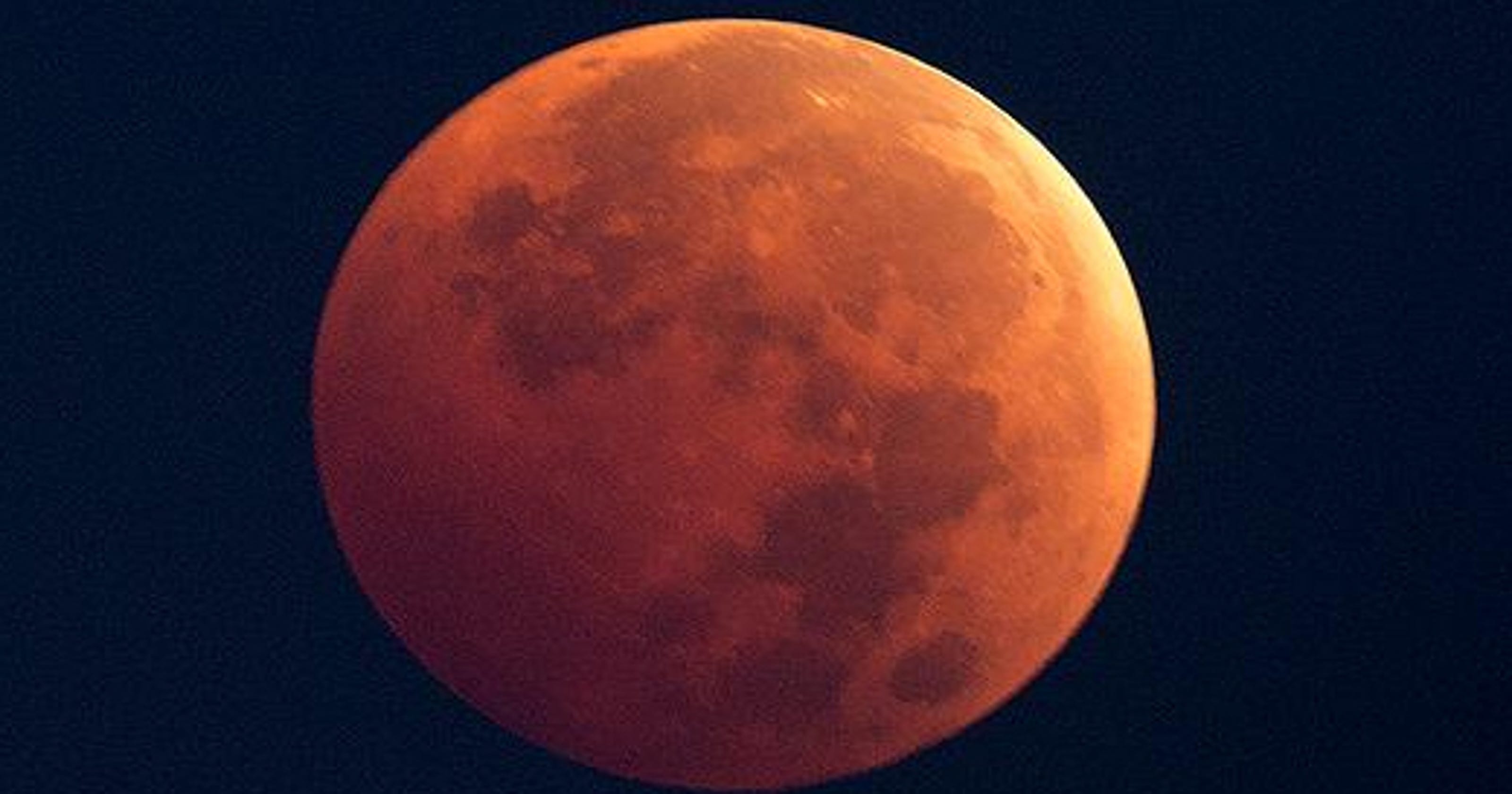What you need to know about the supermoon lunar eclipse