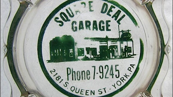 Amoco Ashtrays Square Deal Garage