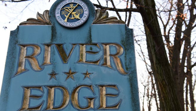 River Edge welcome sign.