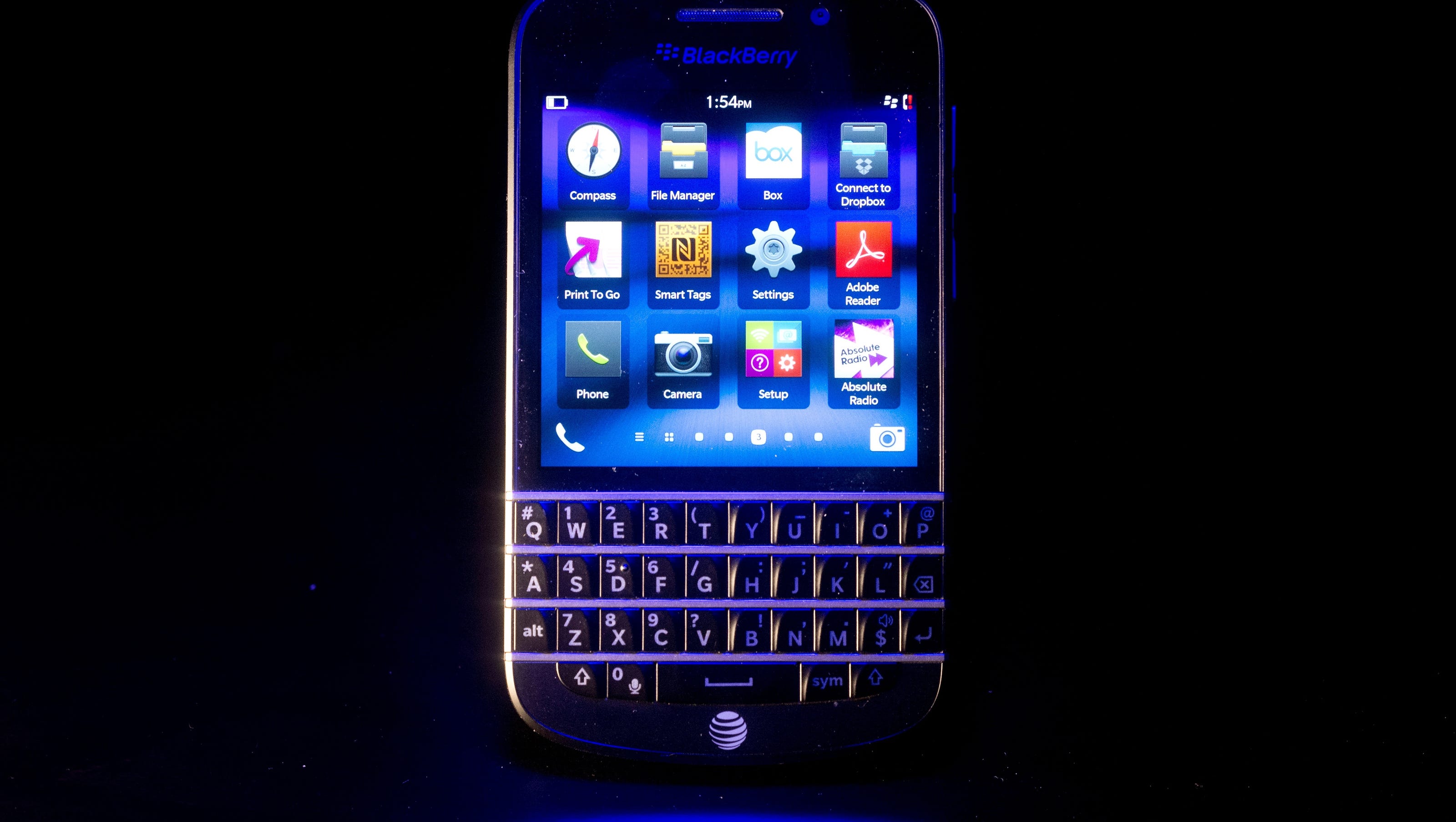 Blackberry Delays Launch Of Bbm Apps For Ios Android