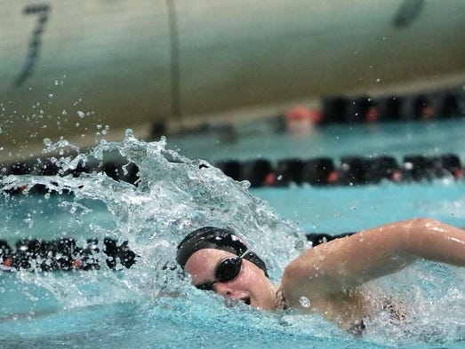 Arrowhead's Alyssa Graves competes in the 500 Freestyle
