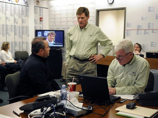 From left, Packers coach Mike McCarthy, team president