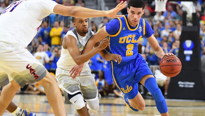 Nba Mock Draft Is Markelle Fultz Or Lonzo Ball The No 1 Pick