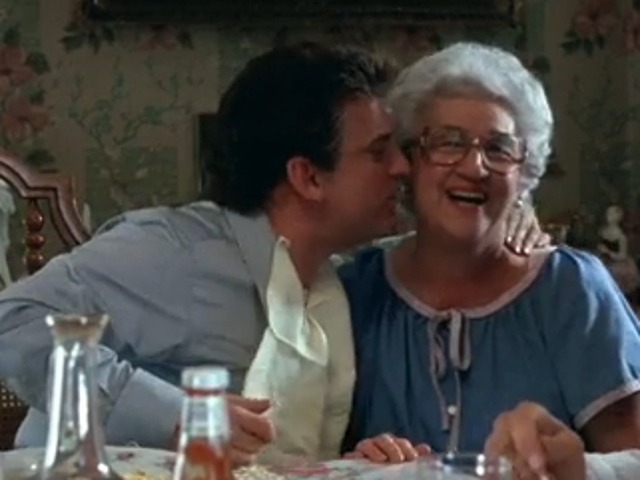 Watch Martin Scorsese S Mom Holds Her Own With De Niro Pesci In