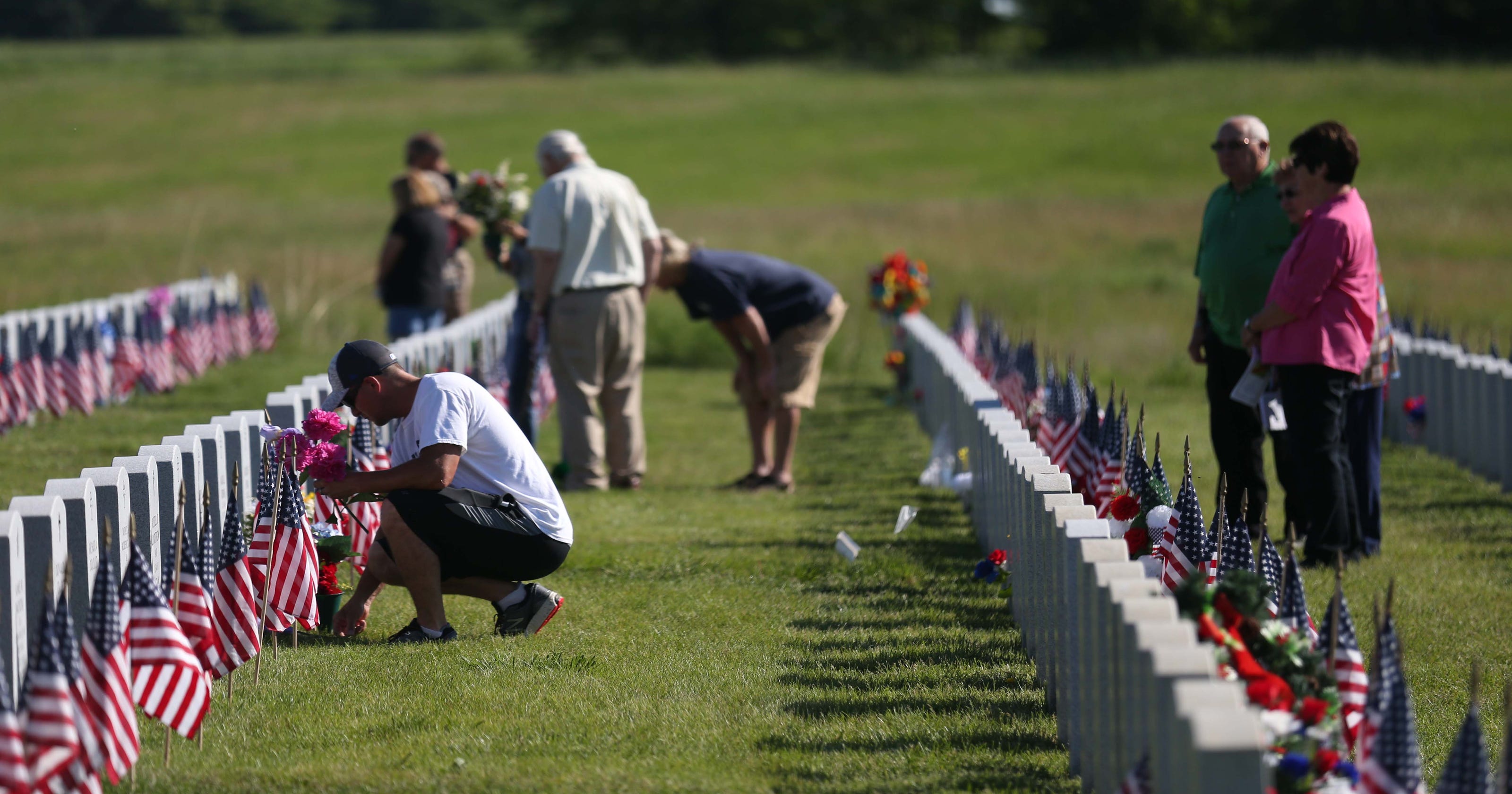 10 photos Memorial Day at the Iowa Veterans Cemetery