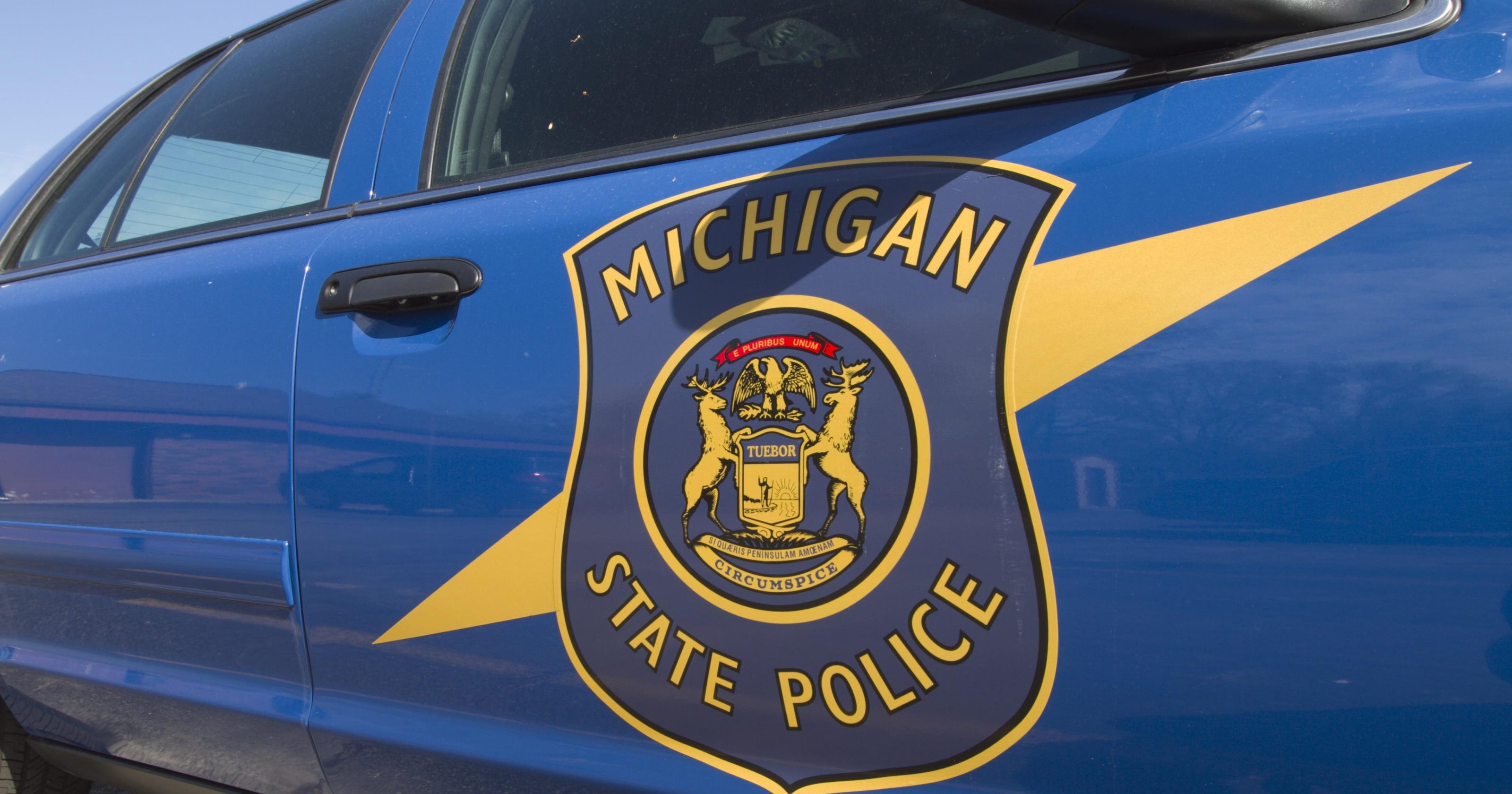Michigan State Police Lapeer Post troopers receive bravery award