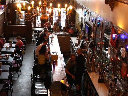 Detroit Auto Show Nearby Bars And Restaurants