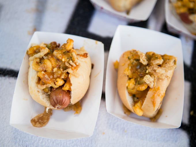 Short Leash Hot Dogs to close in downtown Phoenix, reopen in Melrose