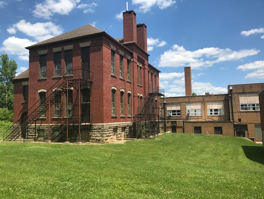 Lexington schools take steps toward new buildings