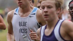 Granville's Jonny Lukins competed as a junior in the 2015 Division I district meet.