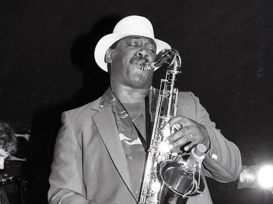  Clarence Clemons on stage at his nightclub, Big Man’s