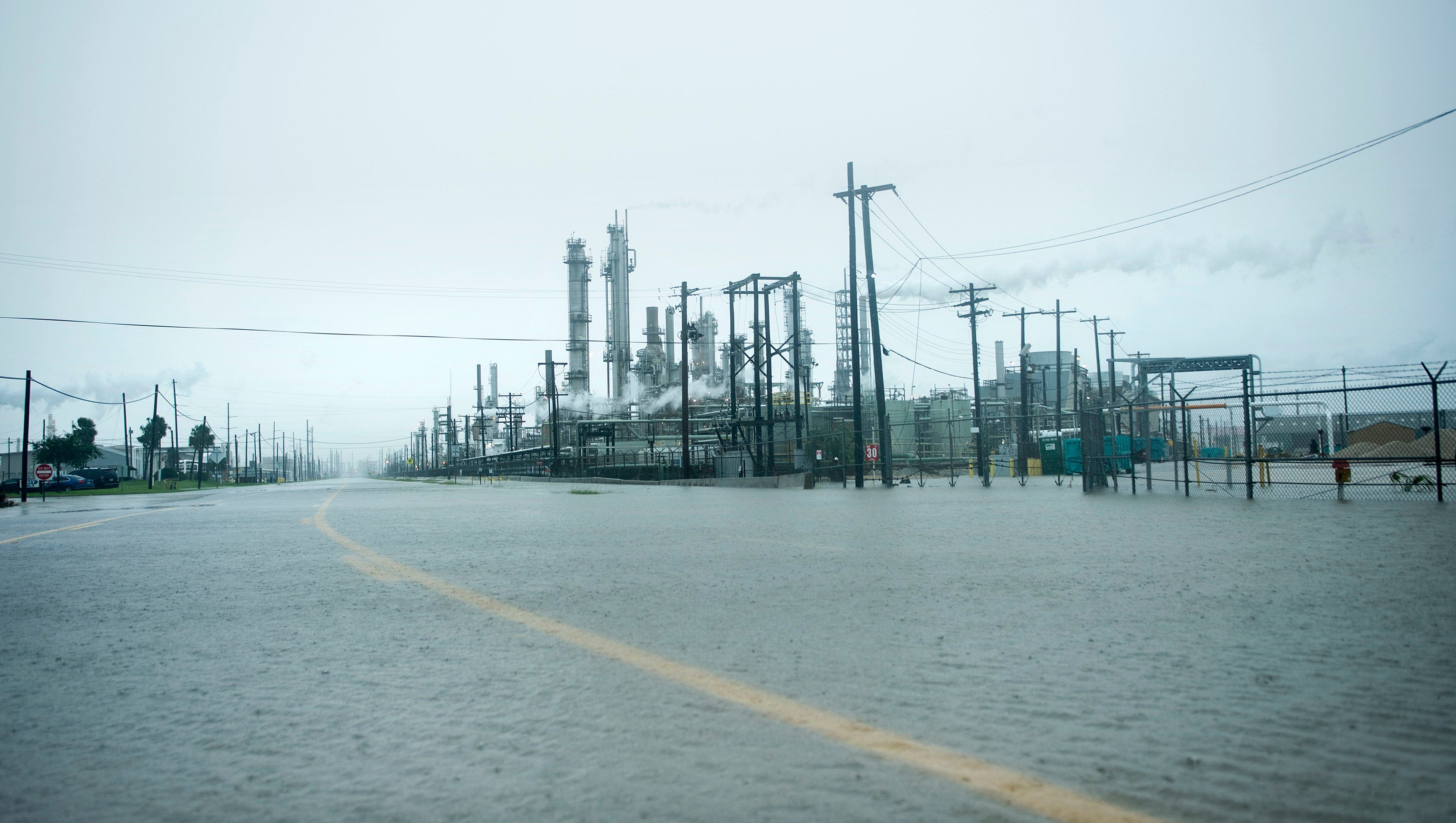 hurricane harvey fracked oil hurricane harvey fracked oil