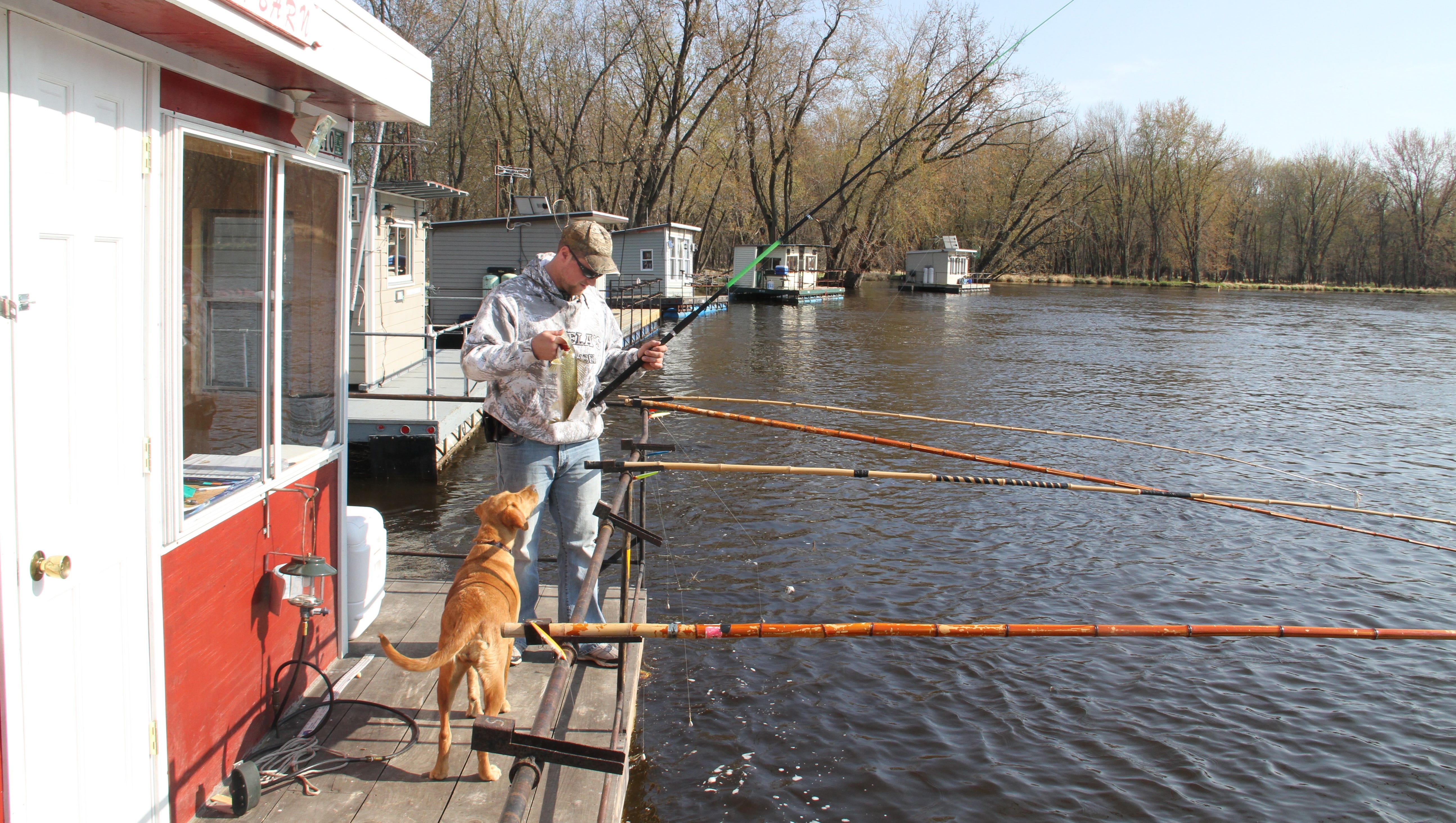 Wolf River fishing rafts a unique slice of Wisconsin outdoors culture
