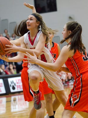 Brandon Valley's Trinity Law shoots in the lane Tuesday, Jan. 31, against Sioux Falls Washington at Brandon.Micah Bader/Brandon Valley Challenger