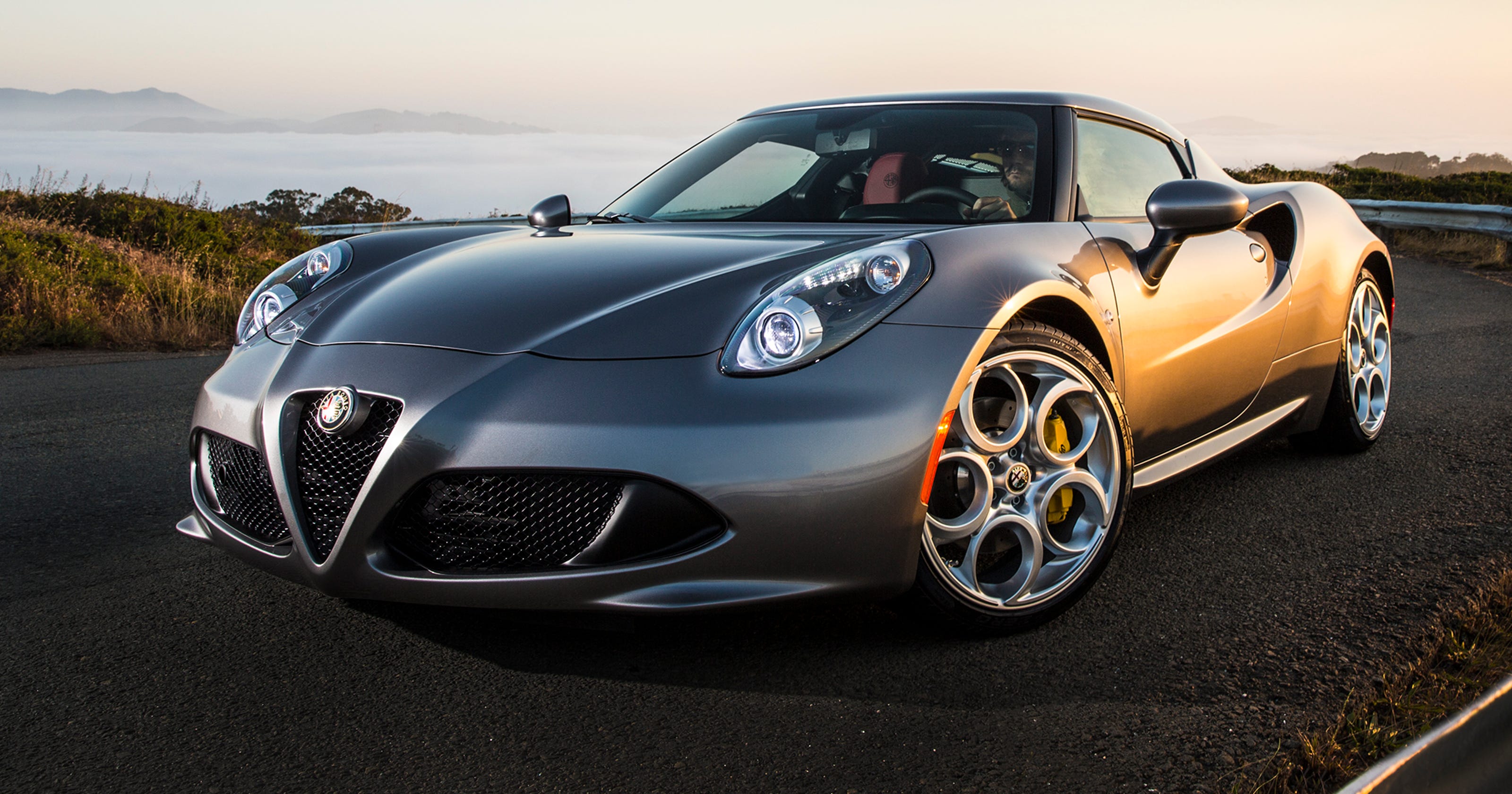 Alfa Romeo prices standard 2015 4C
