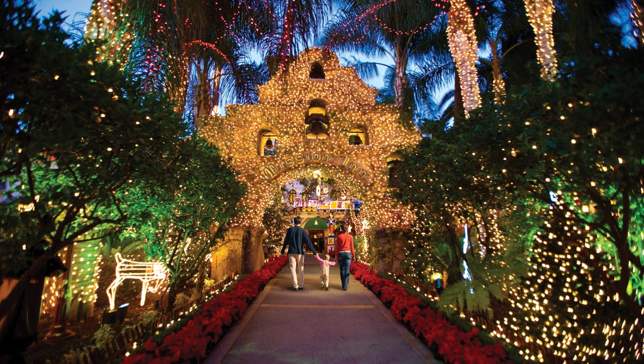 Mission Inn Christmas 2025