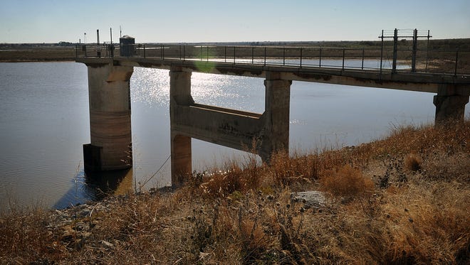 Water levels at lakes Arrowhead and Kickapoo continue to recede toward 65 percent of capacity, the point at which further water use restrictions would be triggered.