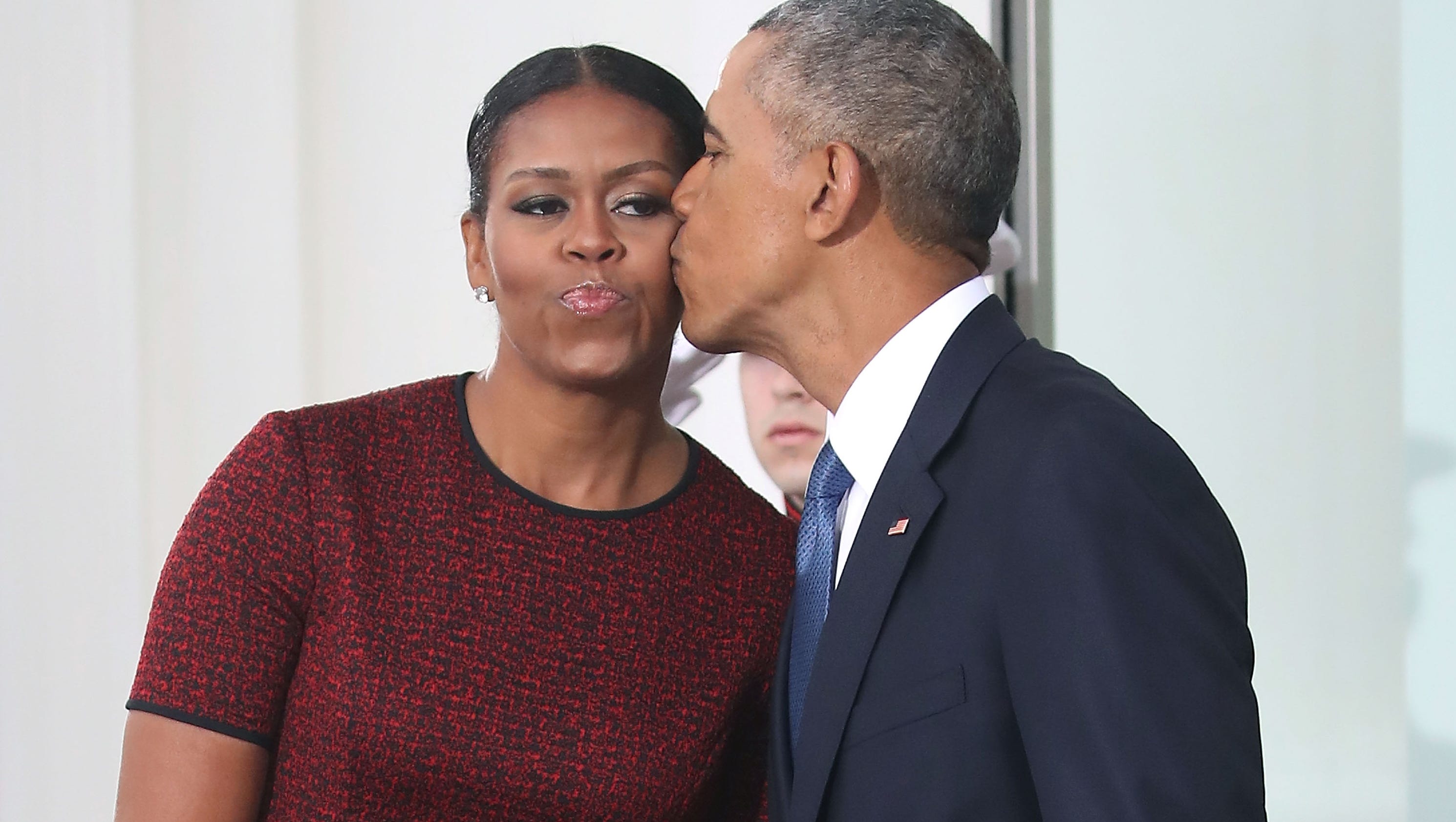 Barack Michelle Obama Get Book Deals