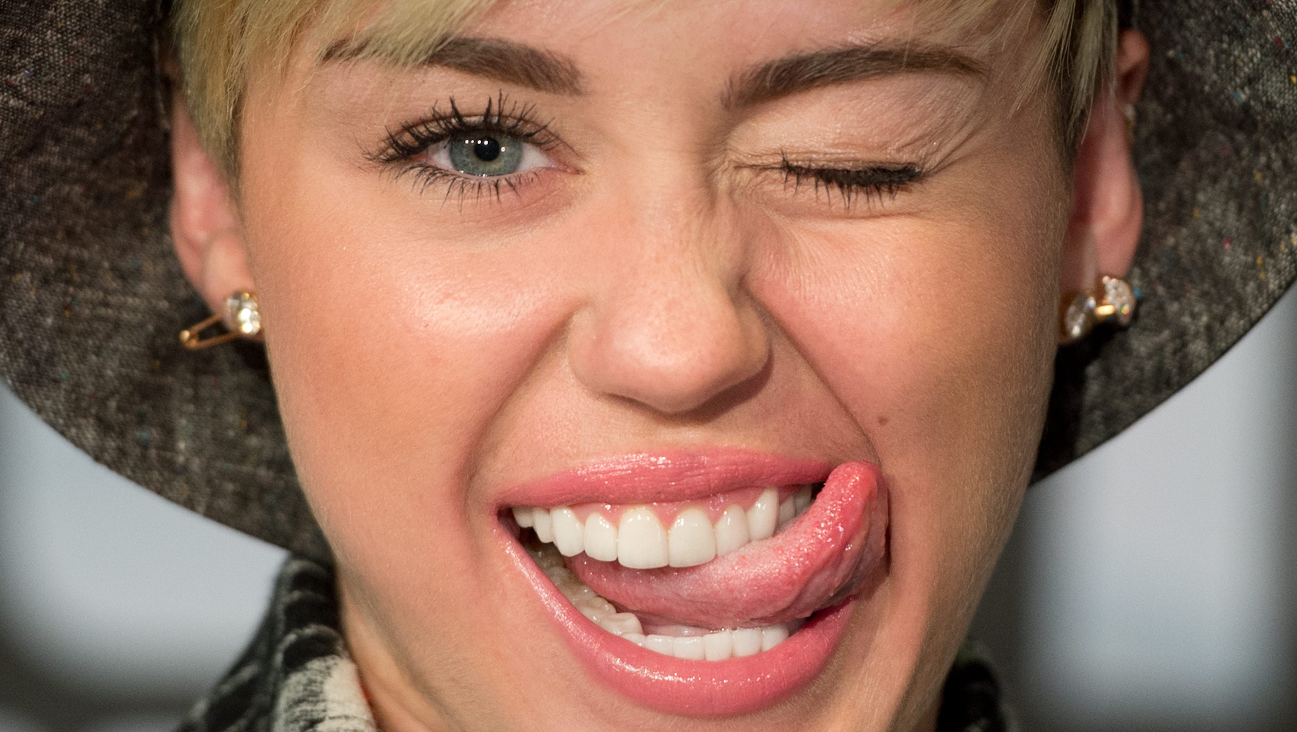 1378744655000-MILEY-CYRUS-57164456.JPG?width=3200u0026height=1808u0026fit=cropu0026format=pjpgu0026auto=webp
