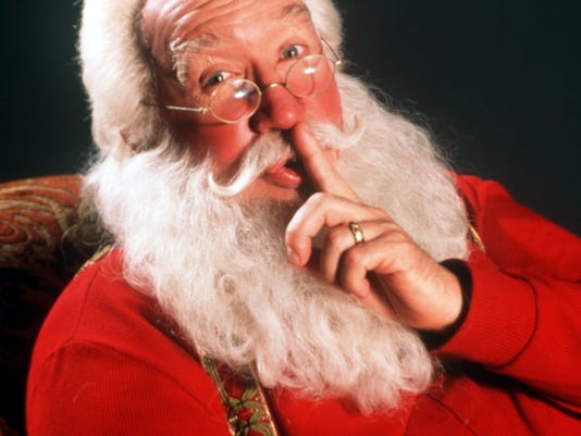 Tim Allen reveals he shot Santa in the original 'Santa Clause'