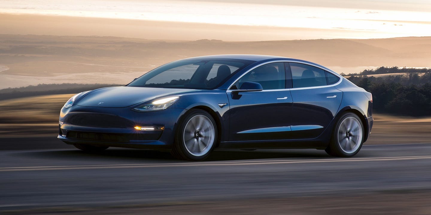 Tesla Model 3 Leasing Introduced While 35 000 Version Goes Offline