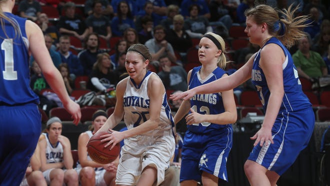 Colo-Nesco's Shayla Dean drives to the basket.  Dean recorded seven steals in Monday's loss to Newell-Fonda.