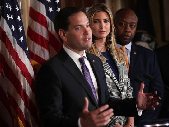 WASHINGTON, DC - OCTOBER 25:  (L-R) U.S. Sen. Marco