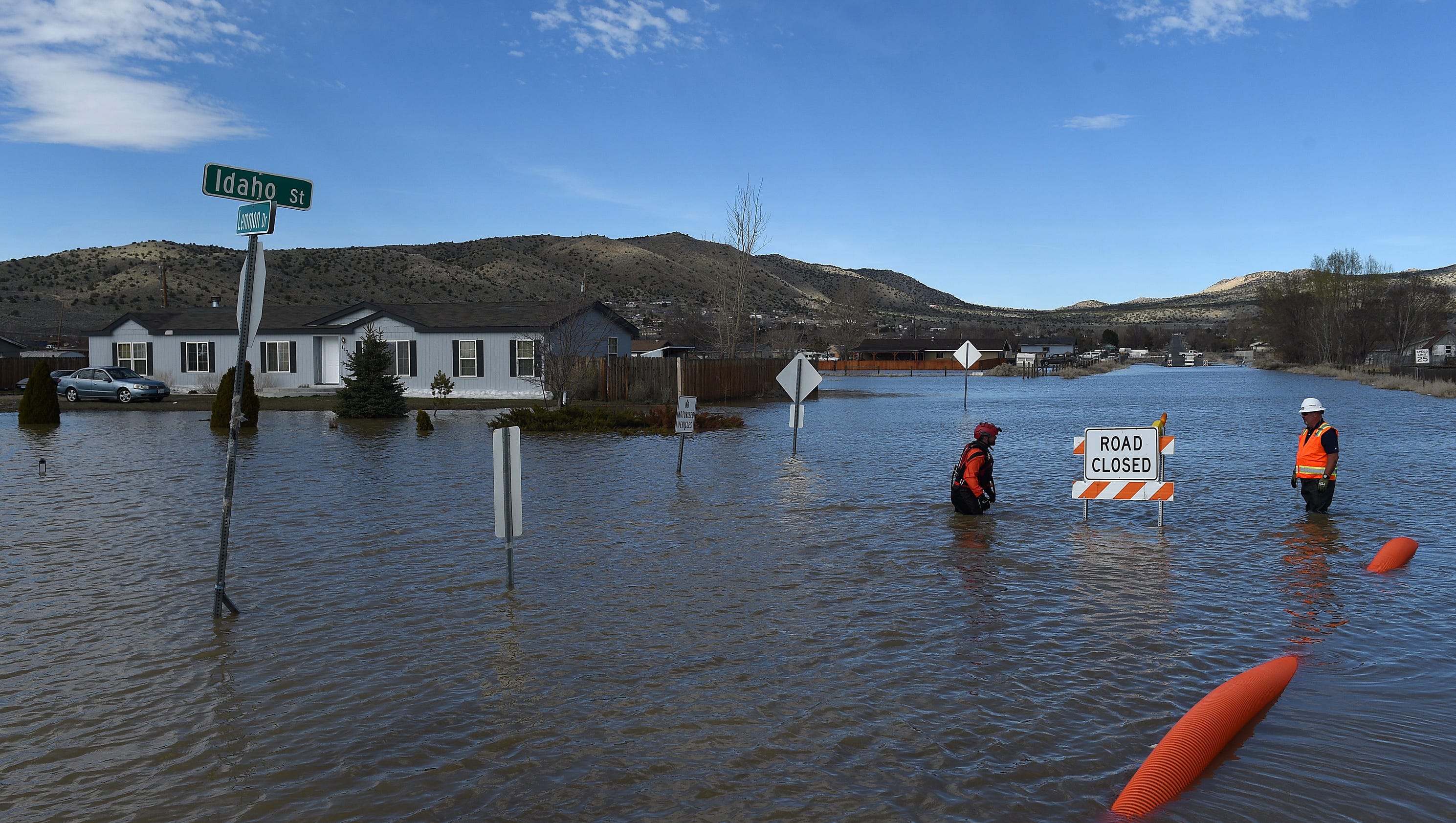 Photos: Crews work to remove flood water from Lemmon Valley