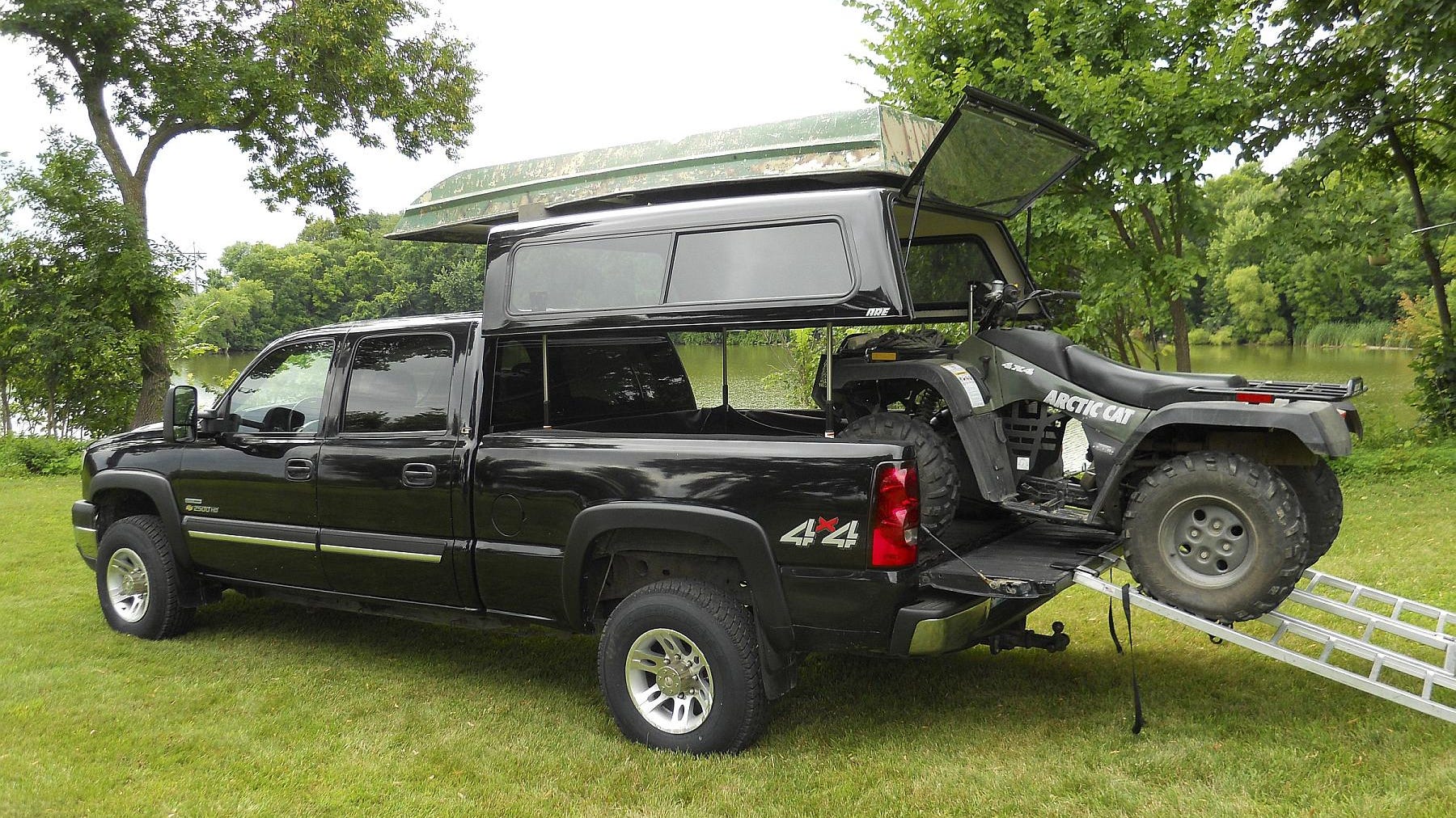 EZ lift lets truck bed cap rise, convert to camper