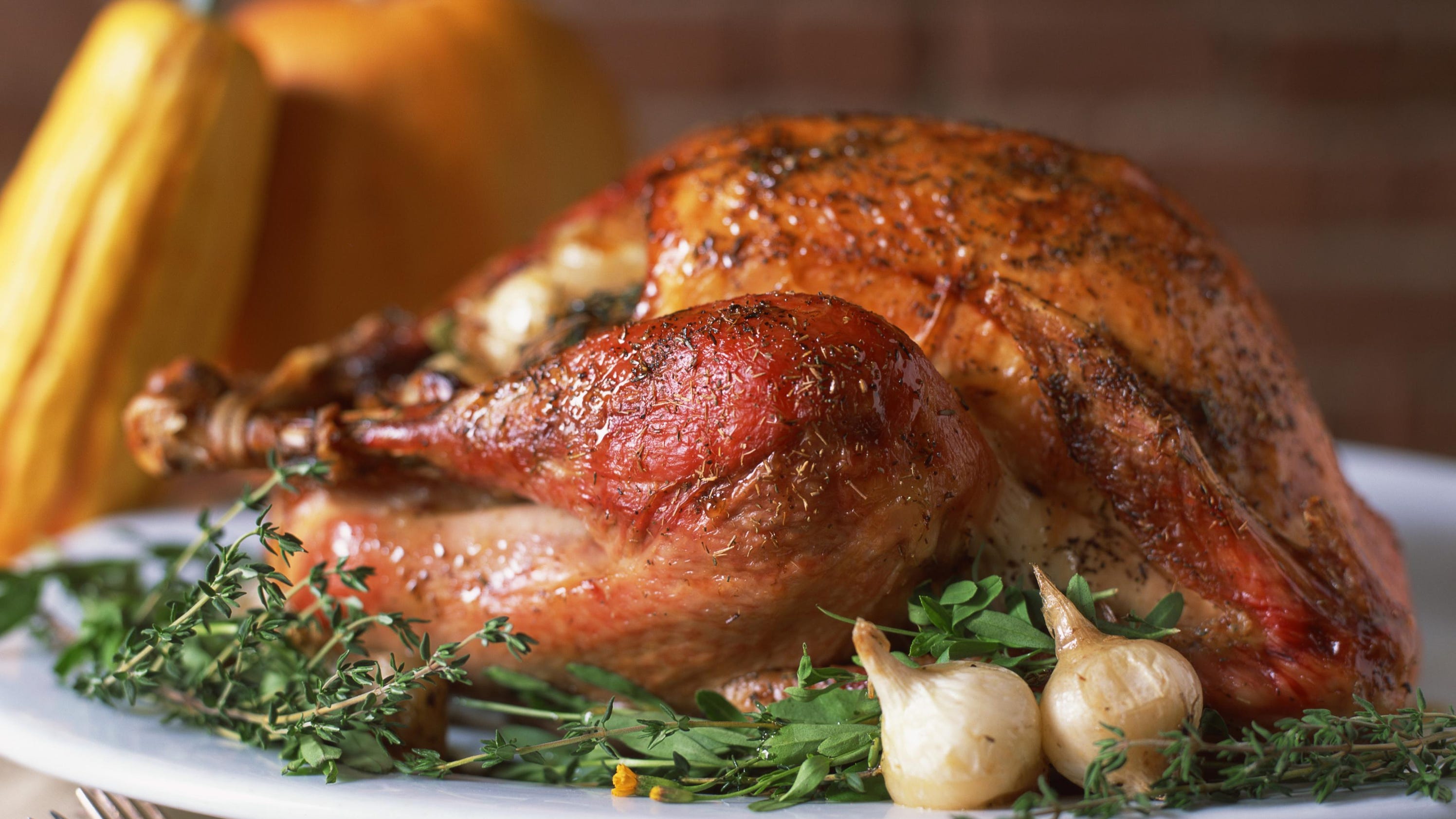 Turkey prices cheap this Thanksgiving, despite bird flu