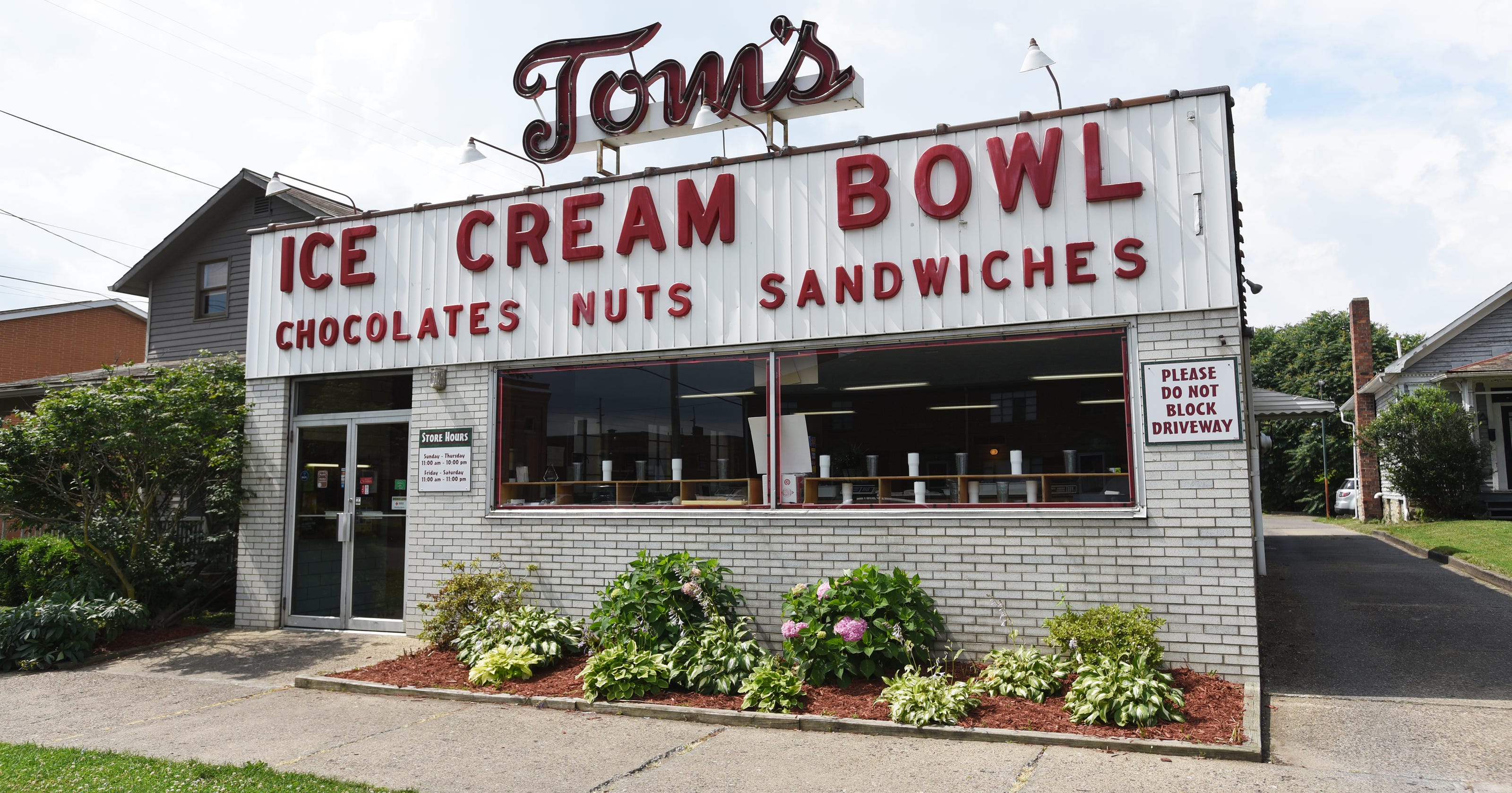 Food Network to film at Tom's Ice Cream Bowl Wednesday