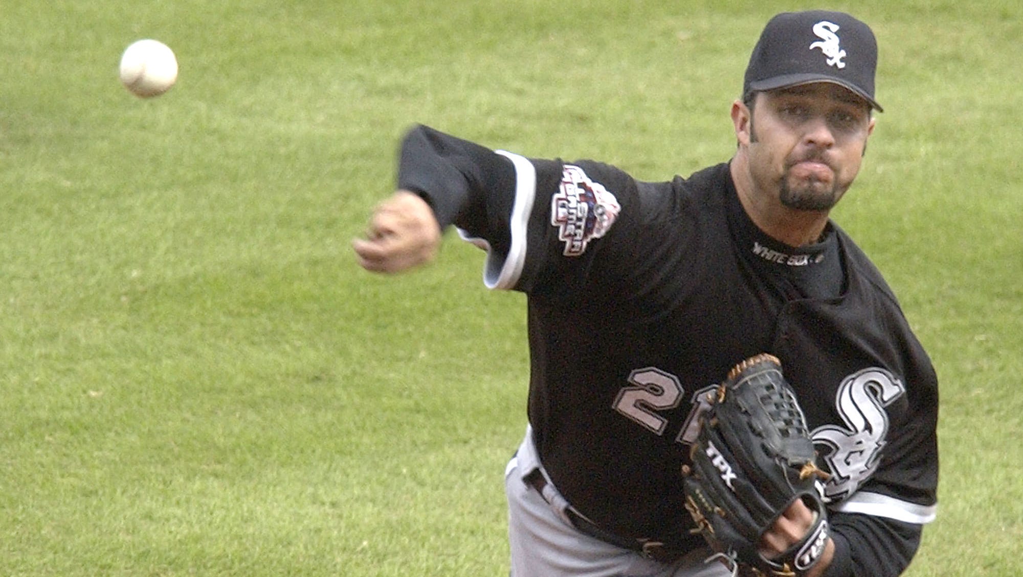 Esteban Loaiza, ex-MLB pitcher, arrested with 44 pounds of drugs