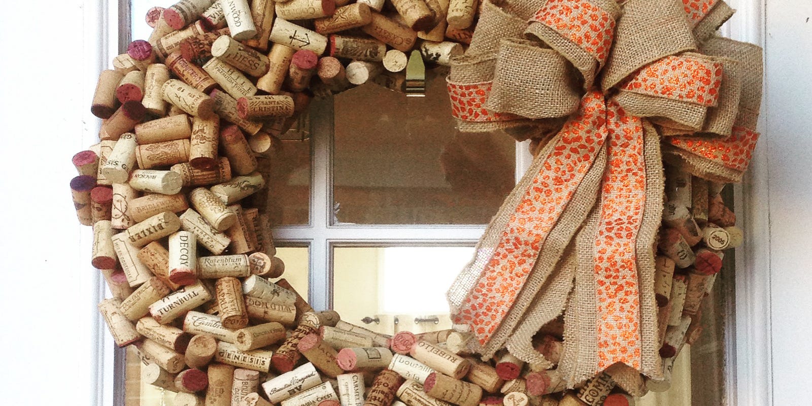 Put Your Wine Cork Collection To Good Use With These Crafts