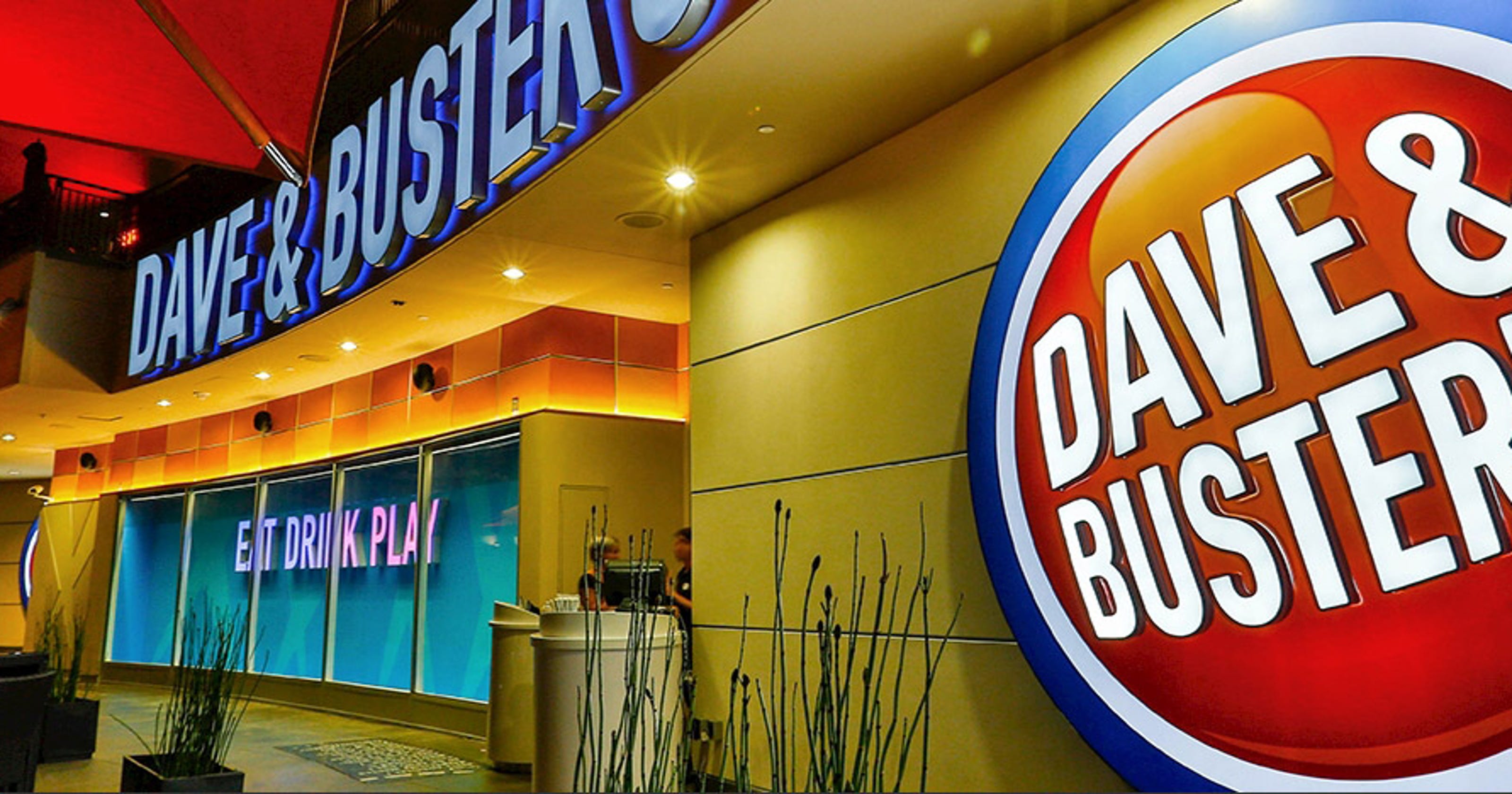 The Buzz Dave & Buster's, The Mineshaft build in Green Bay, Oshkosh