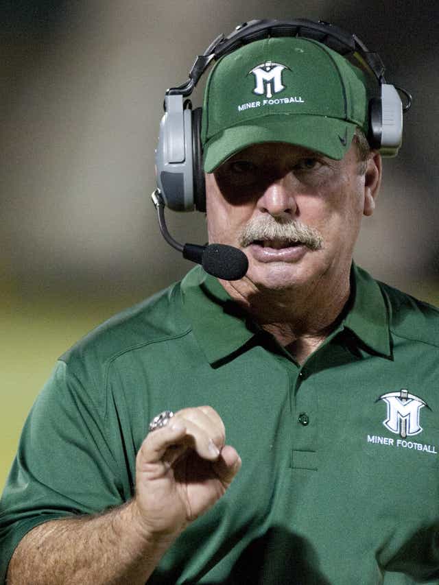 Mark Rogers Retires As El Diamante Football Coach